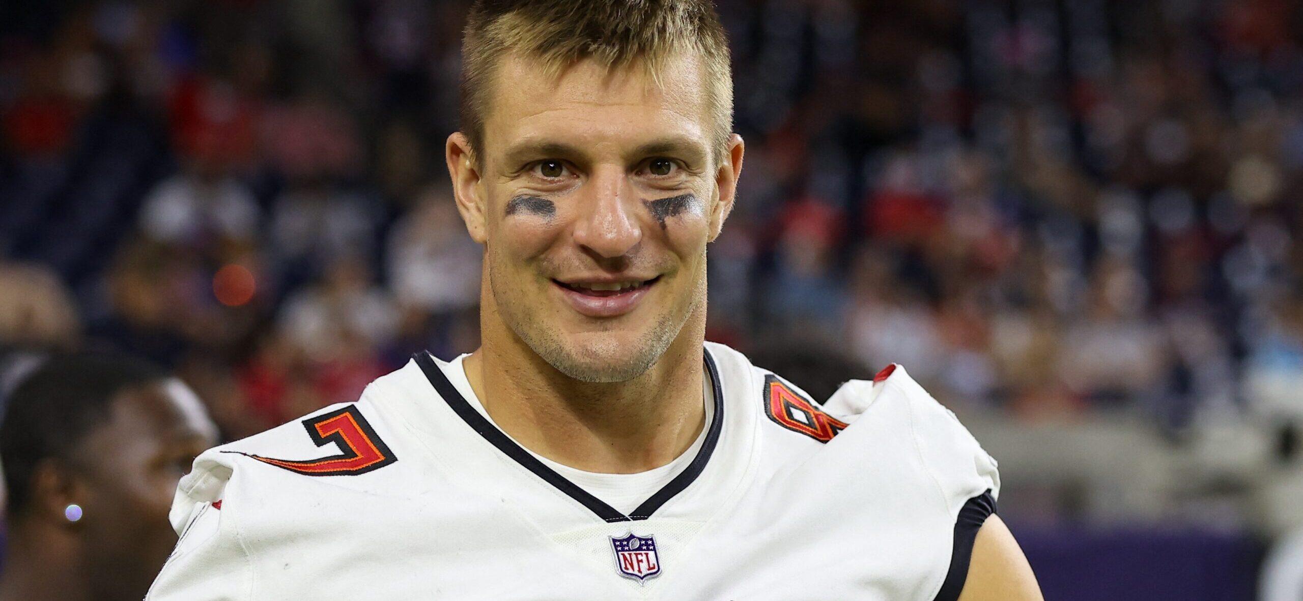 NFL Legend Rob Gronkowski Makes Big Football Career Move