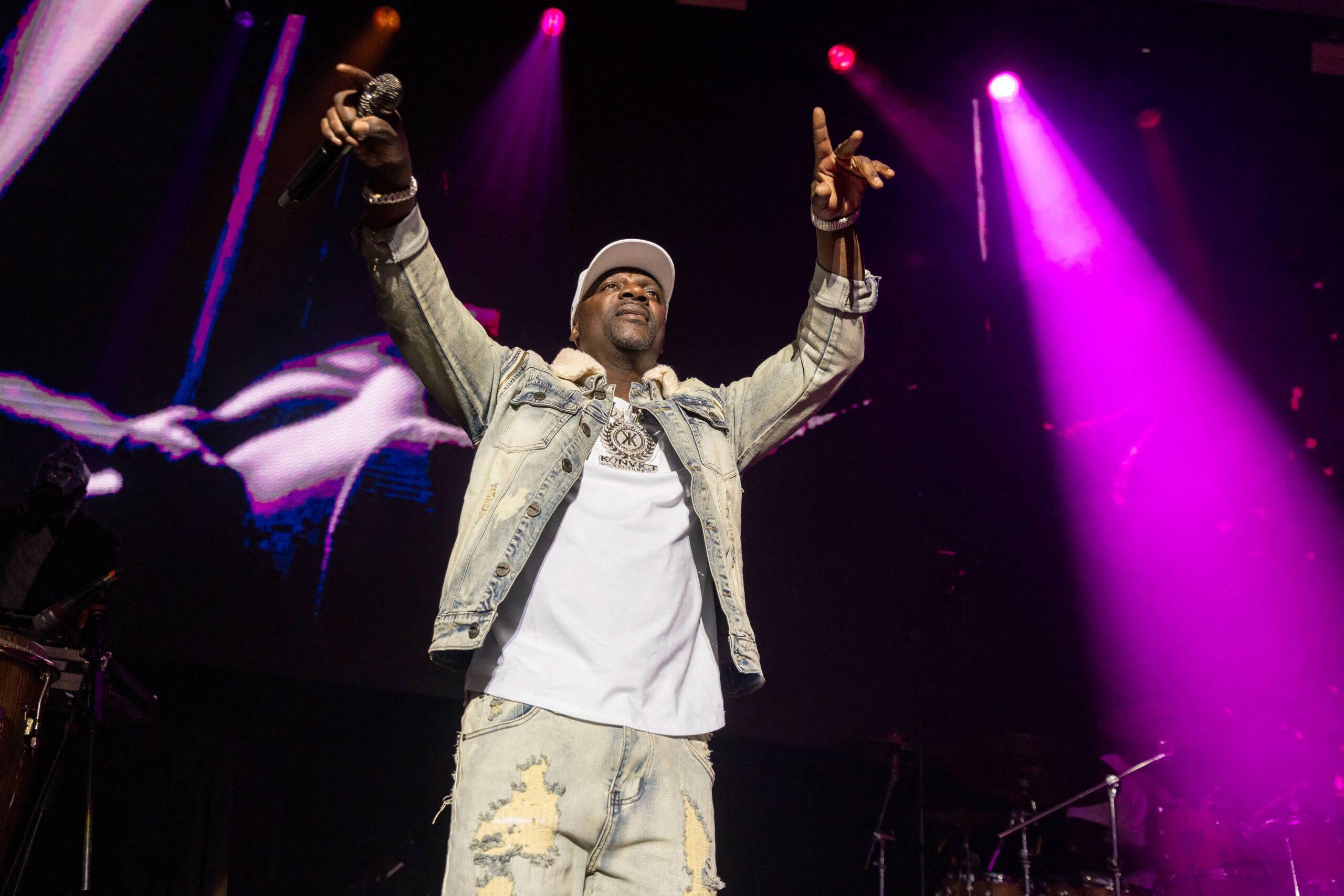 Akon performing at T-Pain Wiscansin Fest in Milwaukee