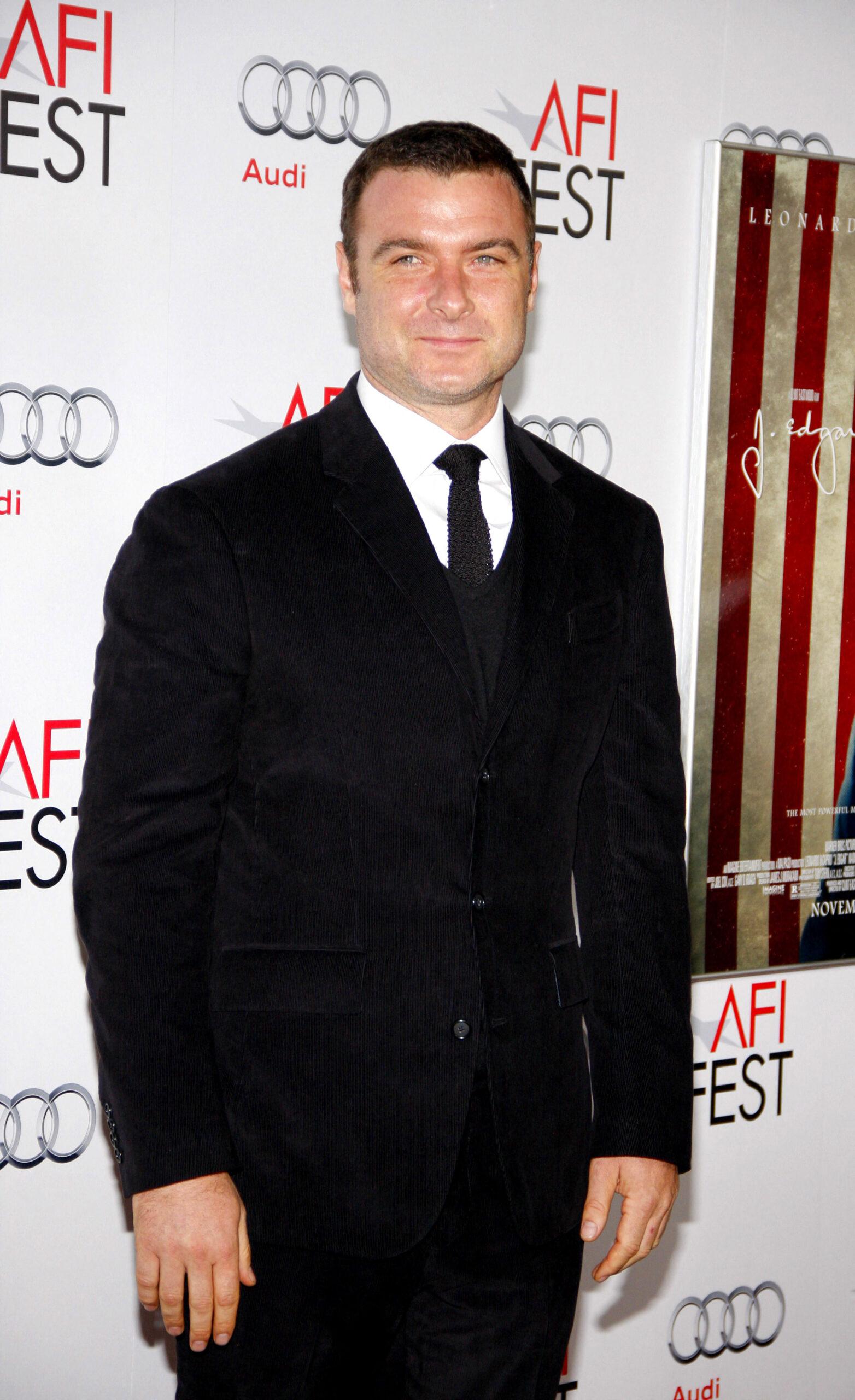 Liev Schreiber