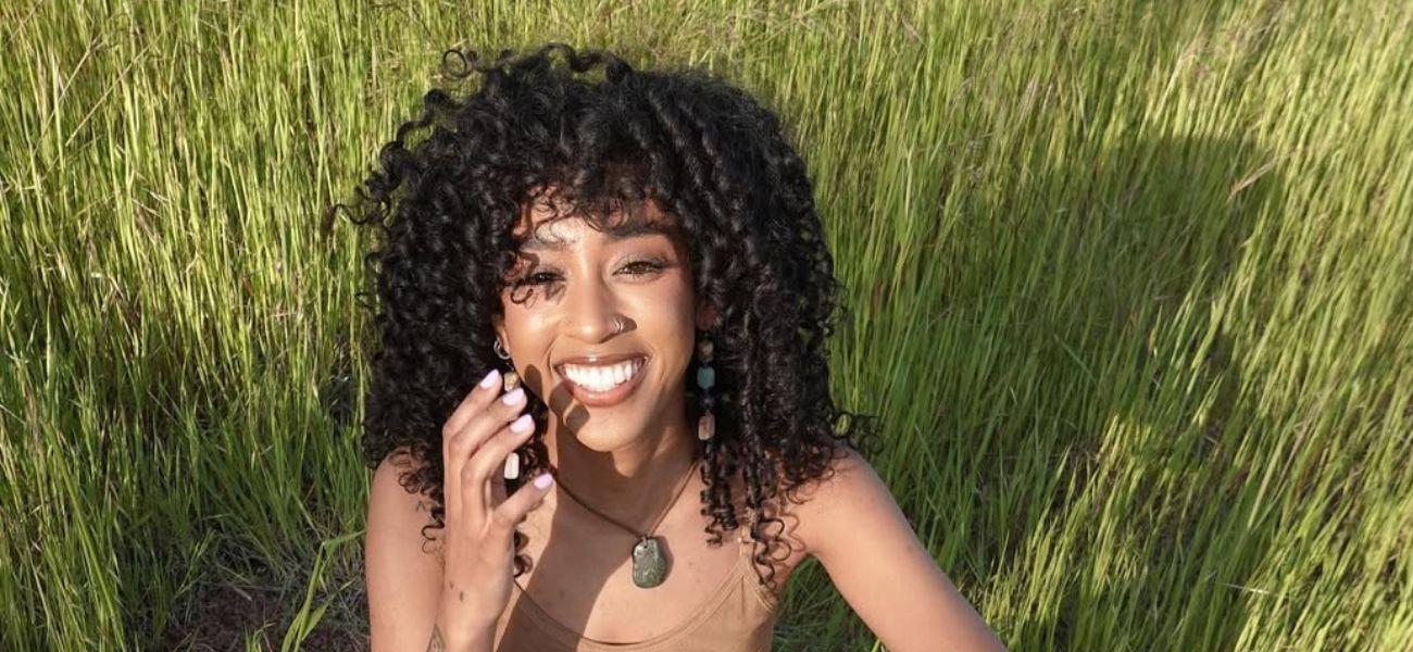 Jenelle Eliana smiling