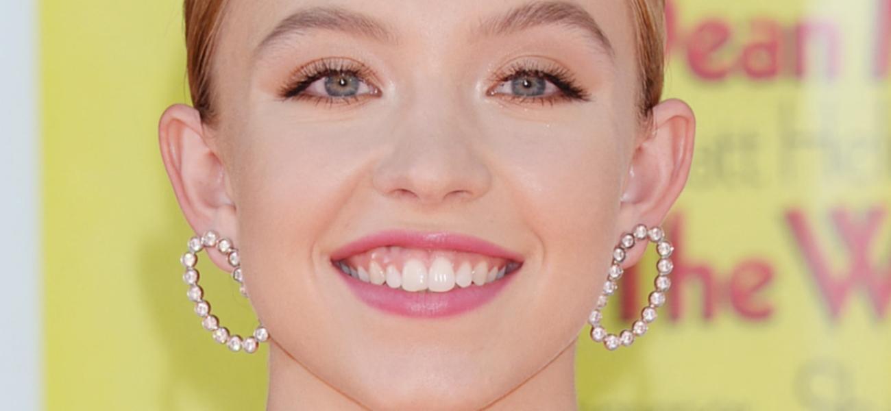 Sydney Sweeney close up