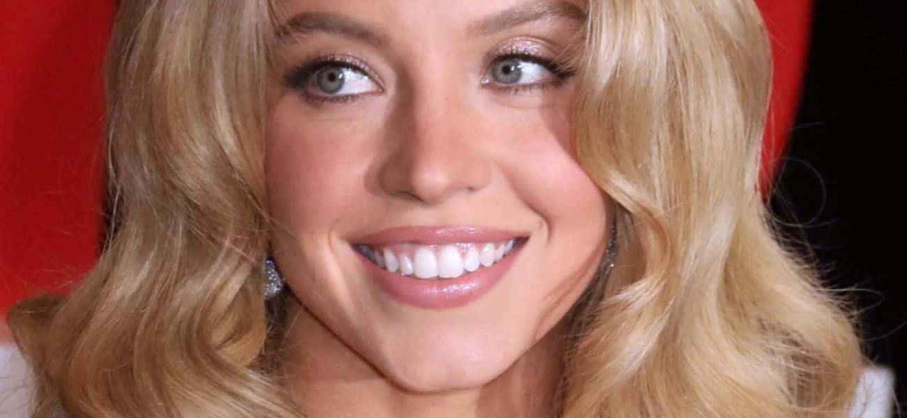 Sydney Sweeney close up