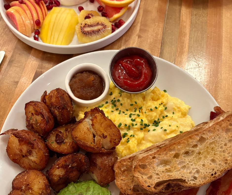 Breakfast at Wolfgang Puck's