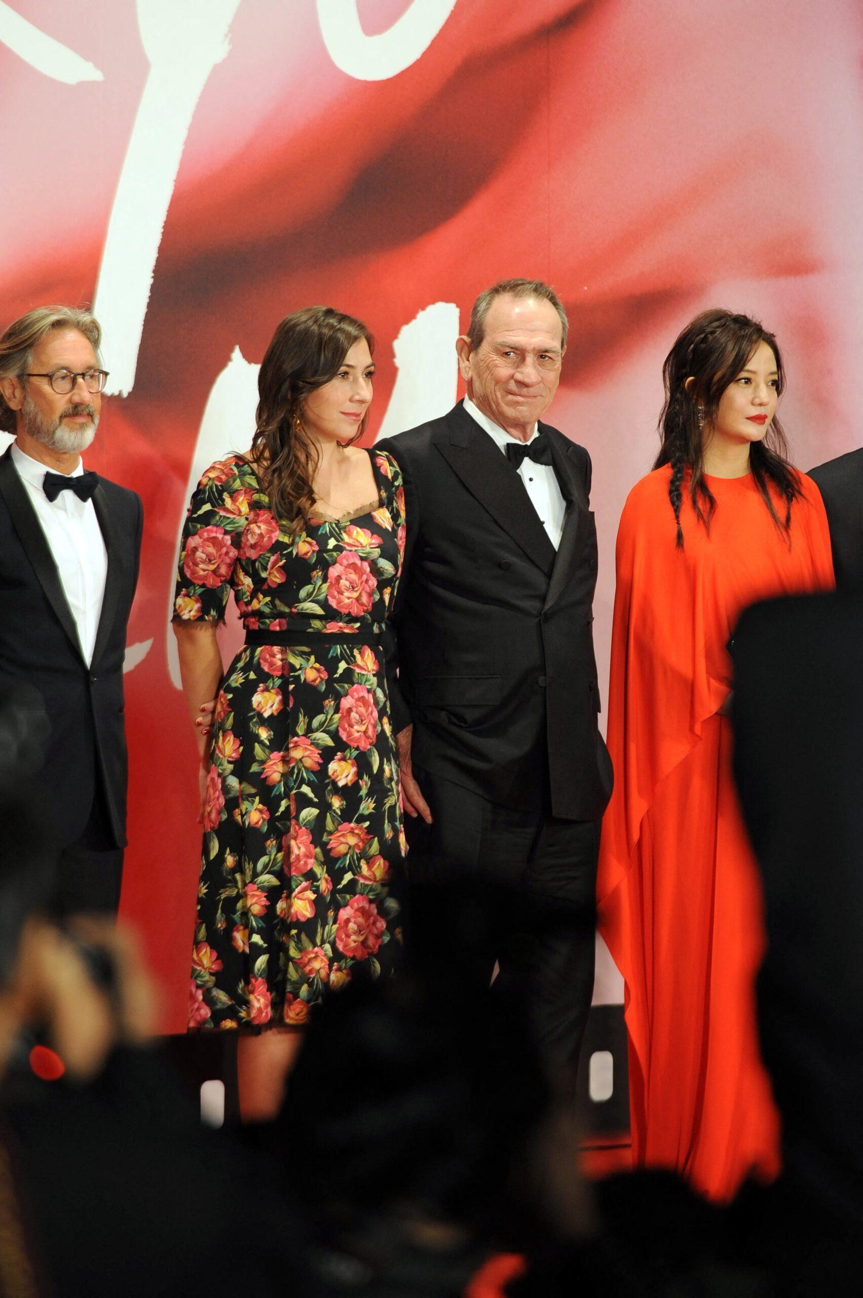 Victoria Jones, Tommy Lee Jones