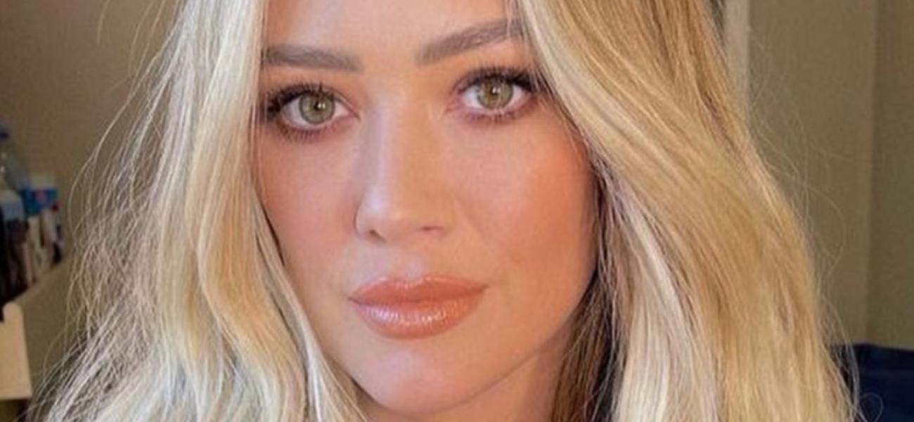 Hilary Duff close up