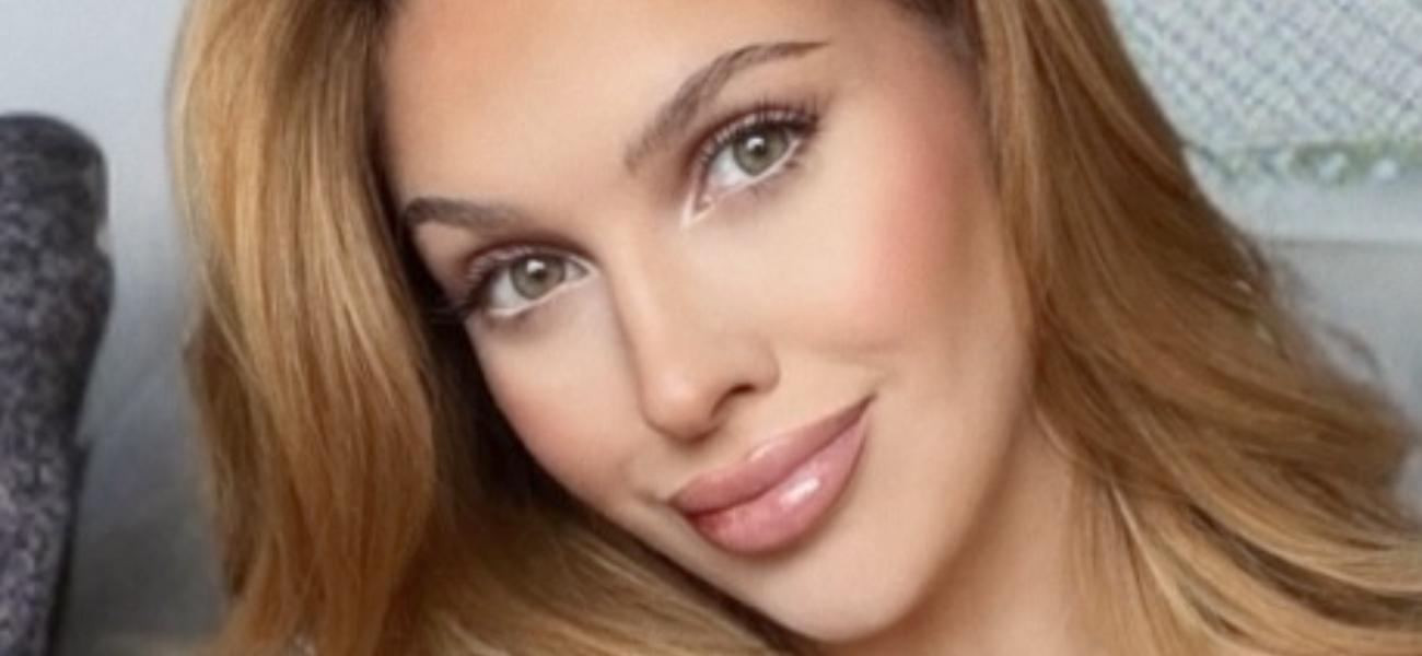 Veronika Rajek close up