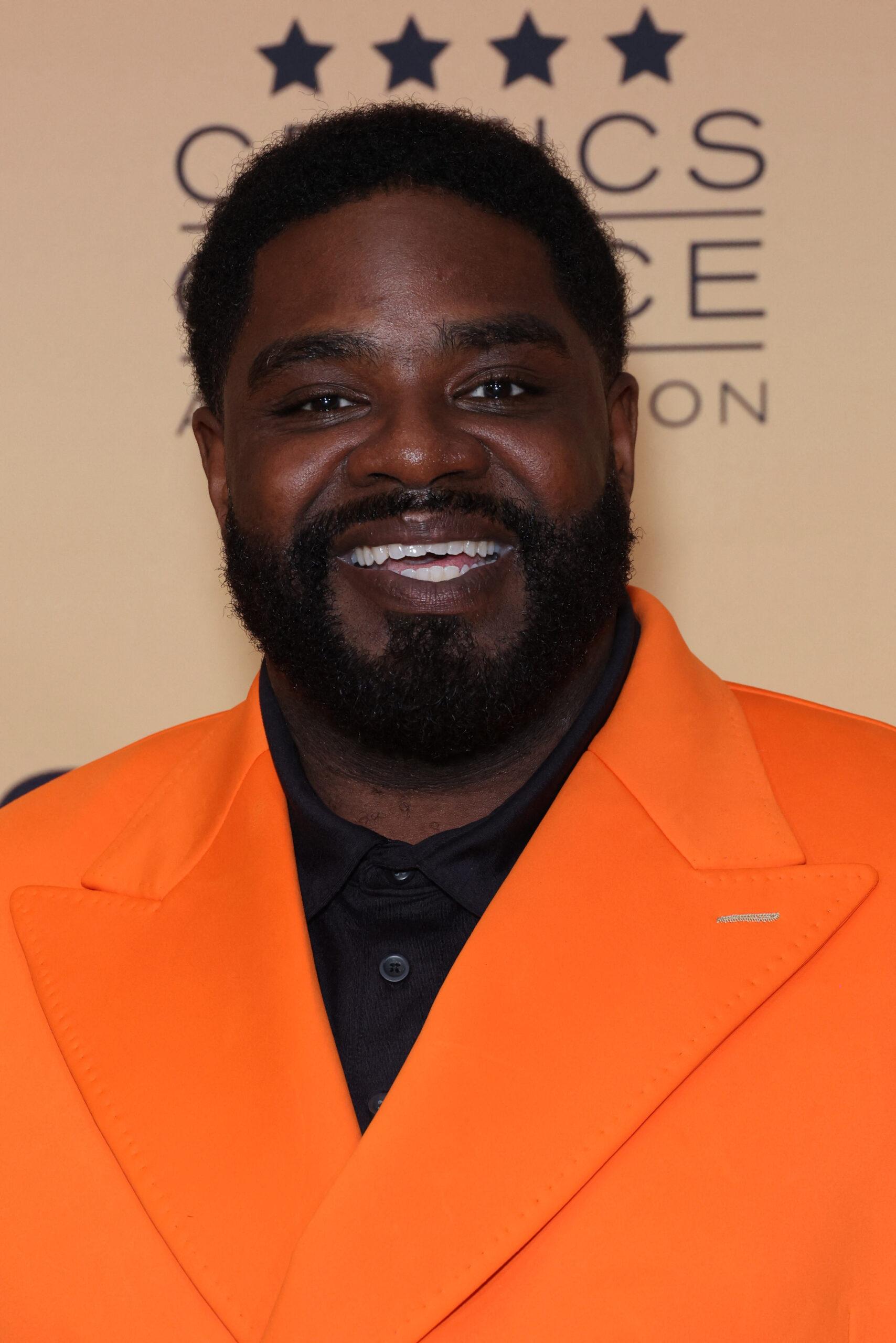 Ron Funches on the red carpet.