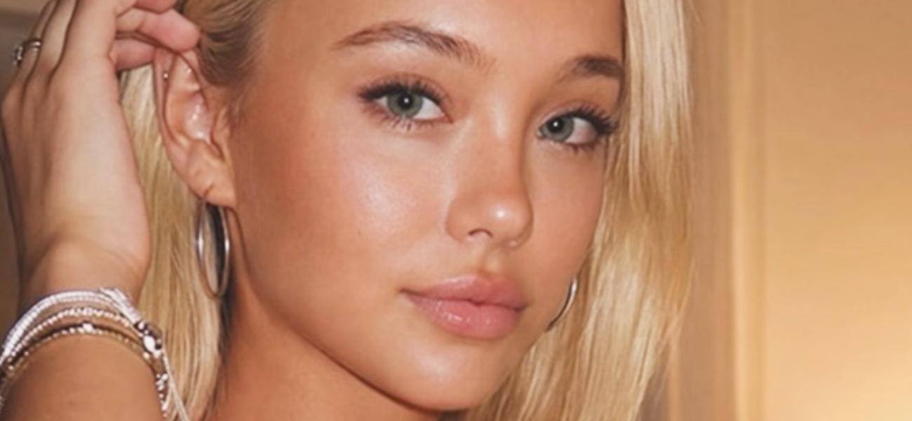 Alina Kade In Bedroom String Bikini Shows Off Her 'Strawberries'