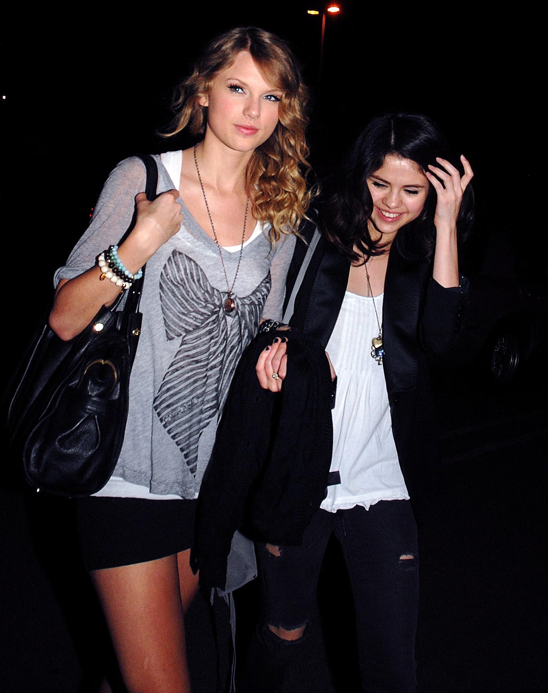 Selena Gomez and Taylor Swift go bowling