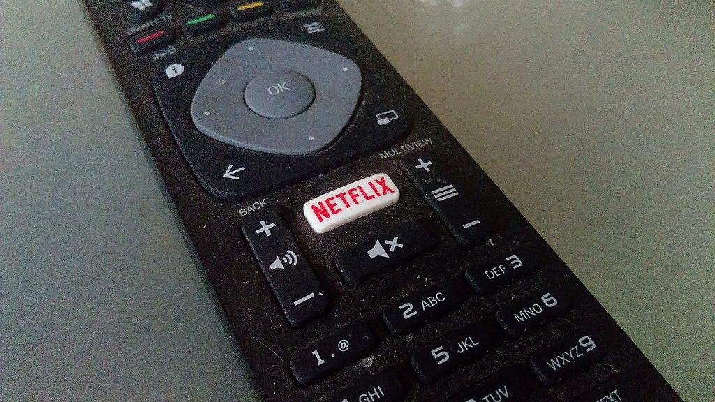 //px Philips_remote_control_with_a_Netflix_button_Finsterwolde__