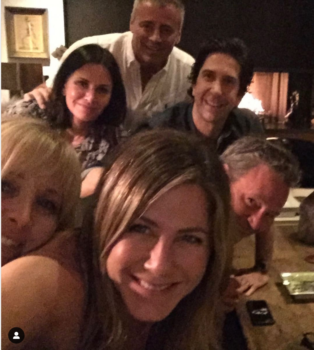 Jennifer Aniston taking a selfie with her Friends co-stars