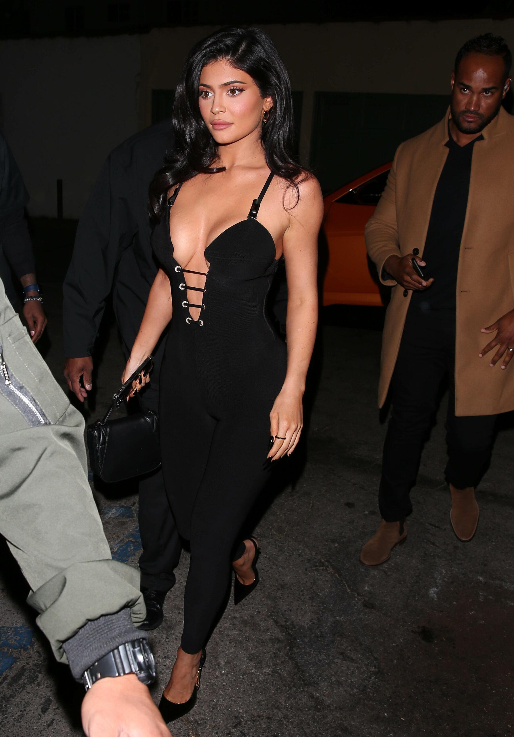 Kylie Jenner Kim and Khloe Kardashian head out for dinner at Craigs in West Hollywood CA