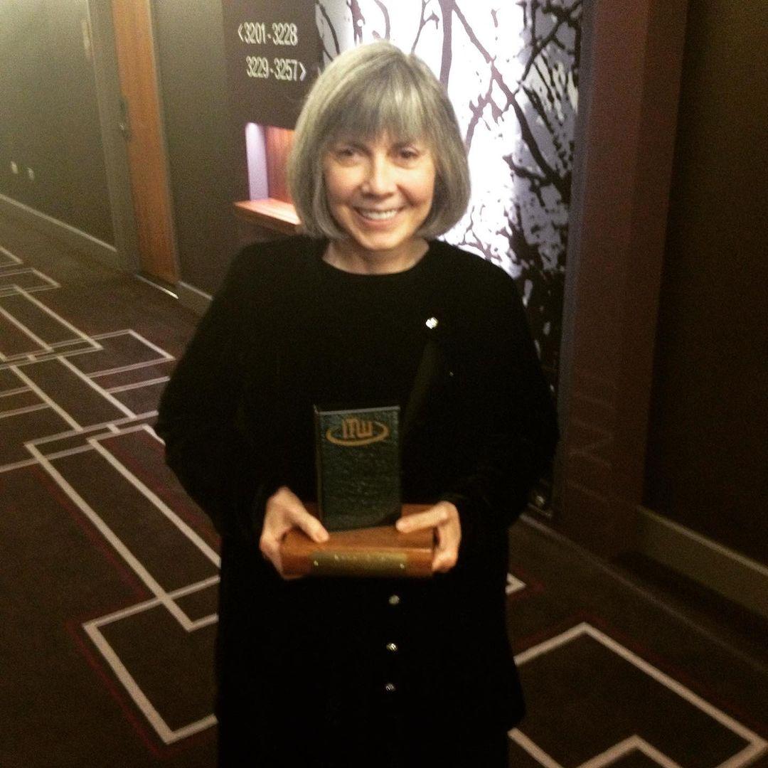 A lovely photo of Anne Rice sporting a black outfit.