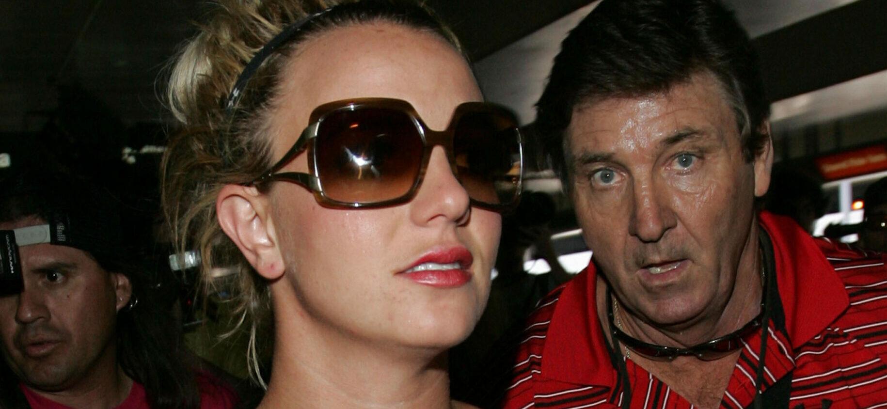 Britney Spears' Father Officially Removed From Conservatorship!