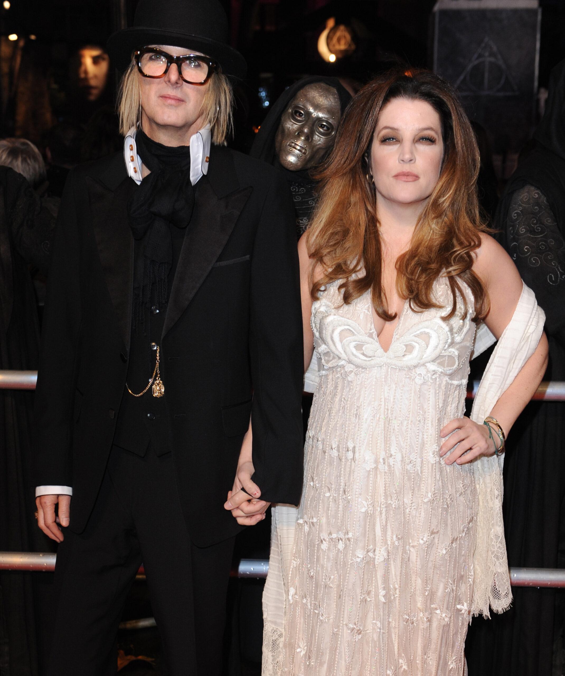 Lisa Marie Presley's Ex-Husand Request Child Support In Ongoing Divorce