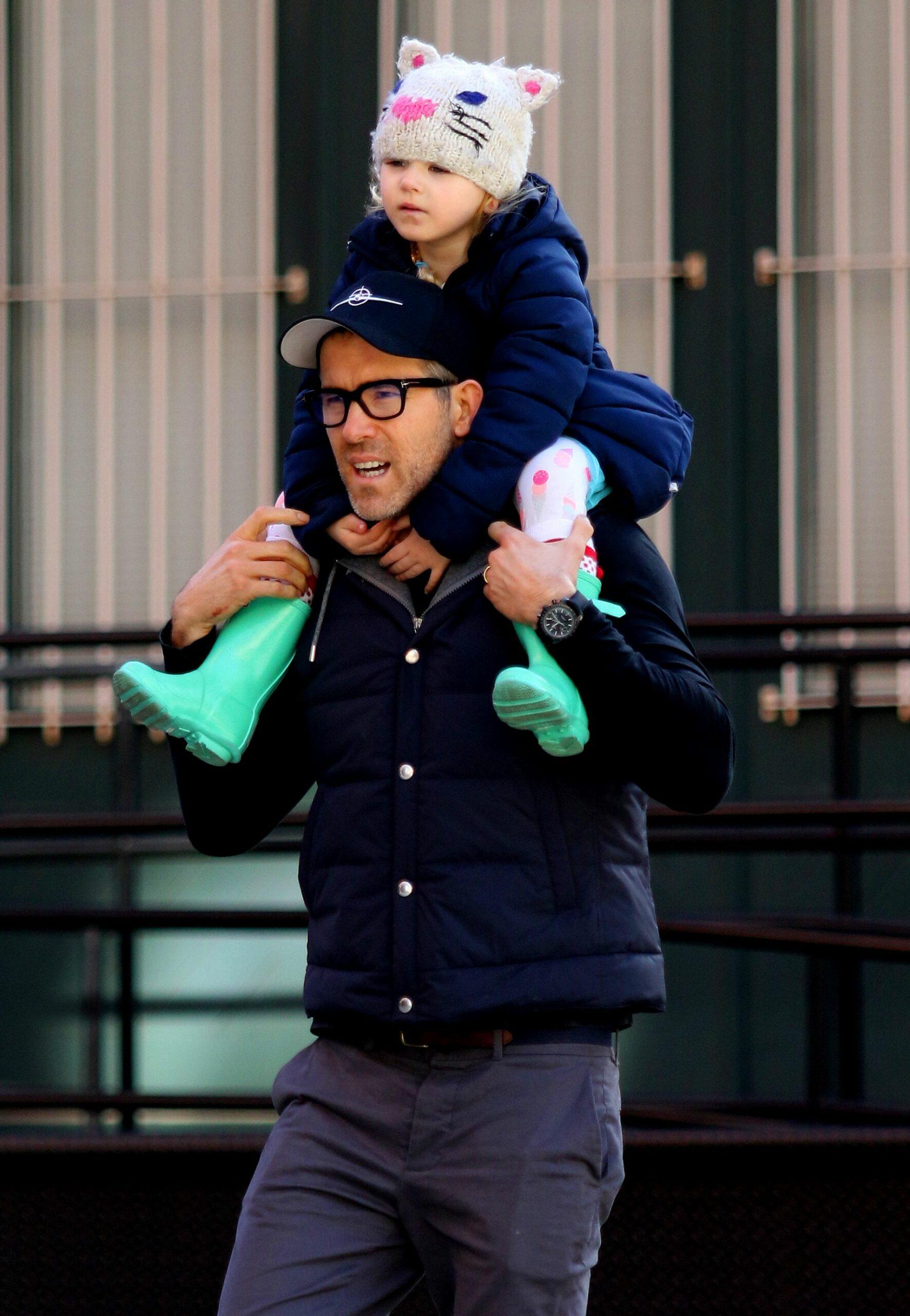 Ryan Reynolds gives daughter a ride atop his shoulders after having lunch in NYC