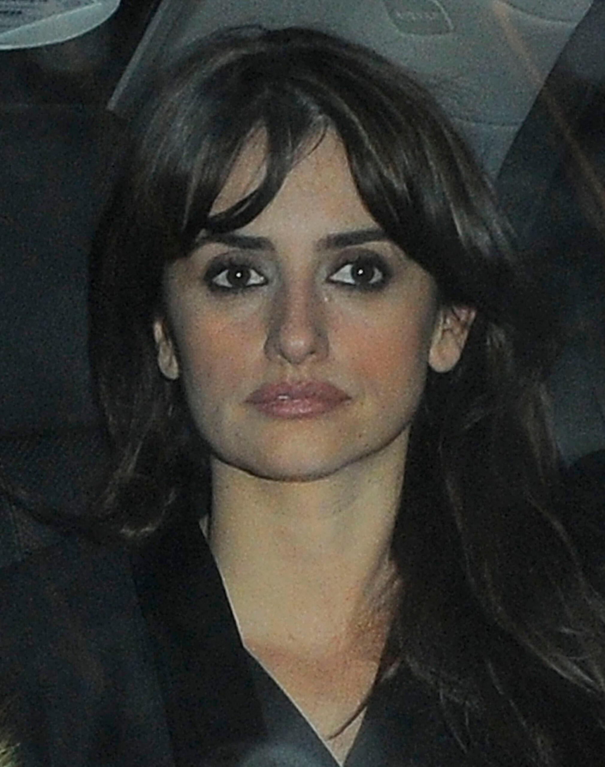Penelope Cruz leaving The May Fair Hotel with Harvey Weinstein and heading to Cipriani restaurant