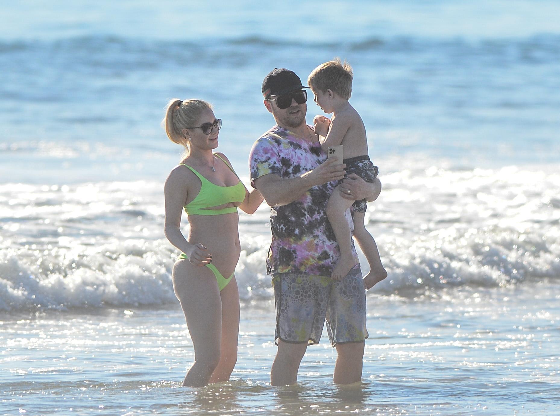 Heidi Montag enjoys some prenatal yoga on the beach in LA as she awaits  birth of her second child