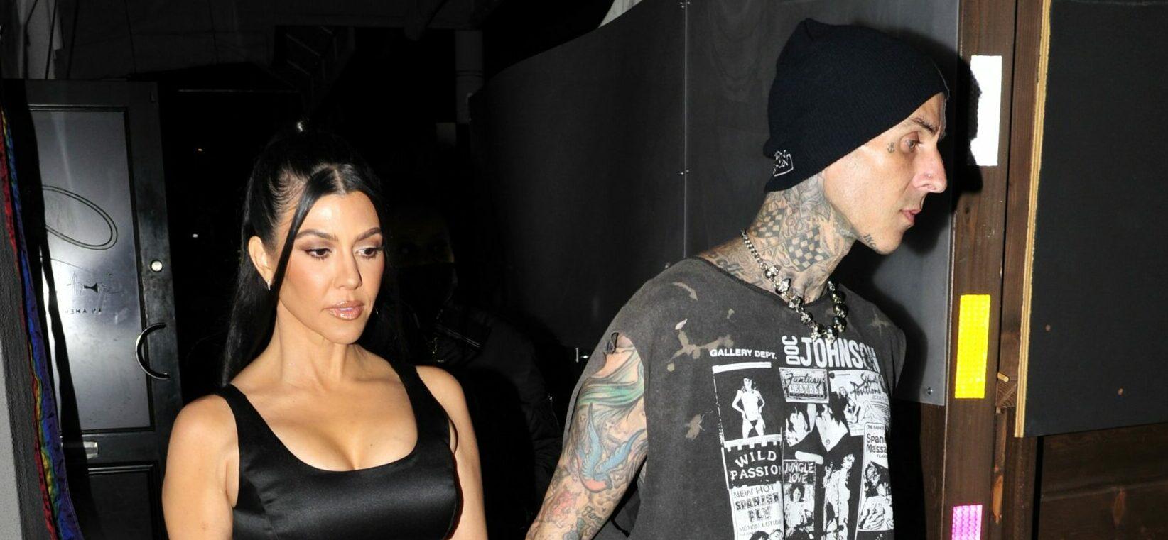 Kourtney Kardashian and Travis Barker dine at Craig apos s