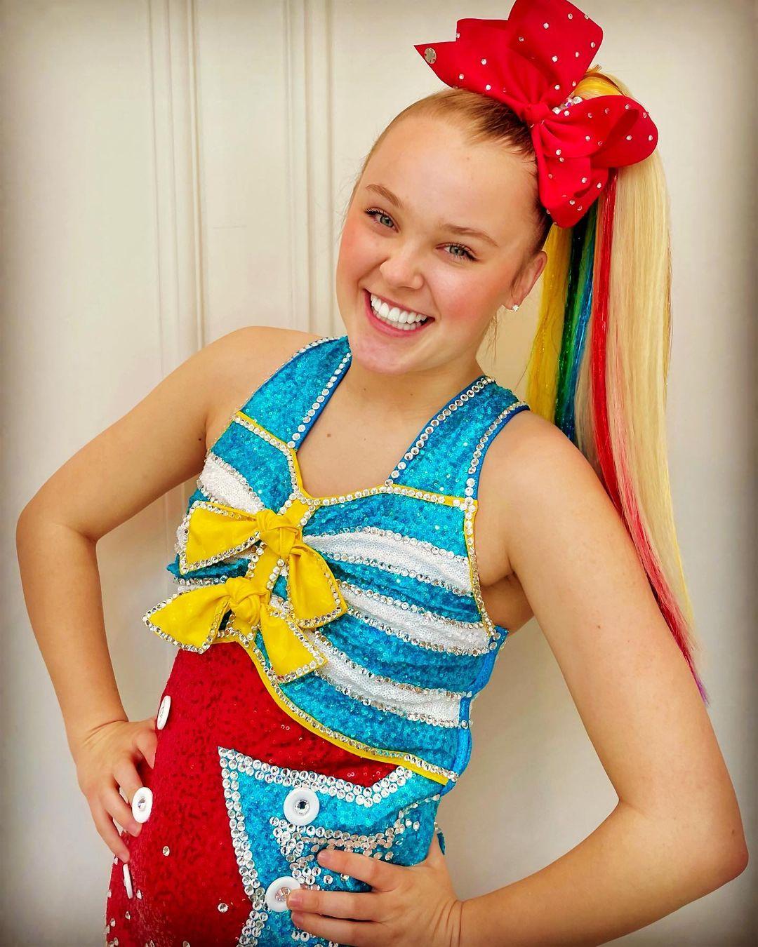 JoJo Siwa BLASTS Nickelodeon Over Rights To Perform Her Own Music