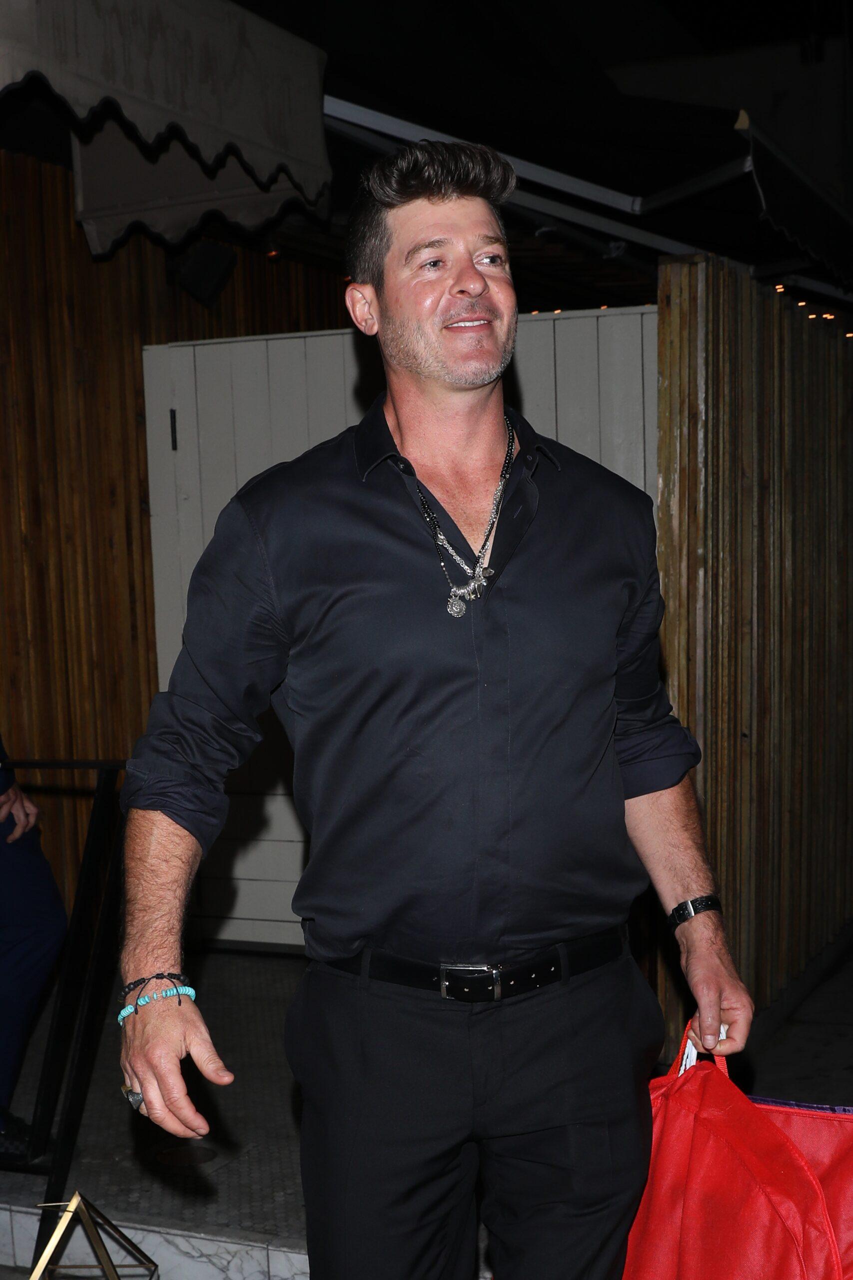 Robin Thicke spotted leaving the Nice Guy restaurant