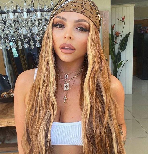Jesy Nelson with blonde hair 