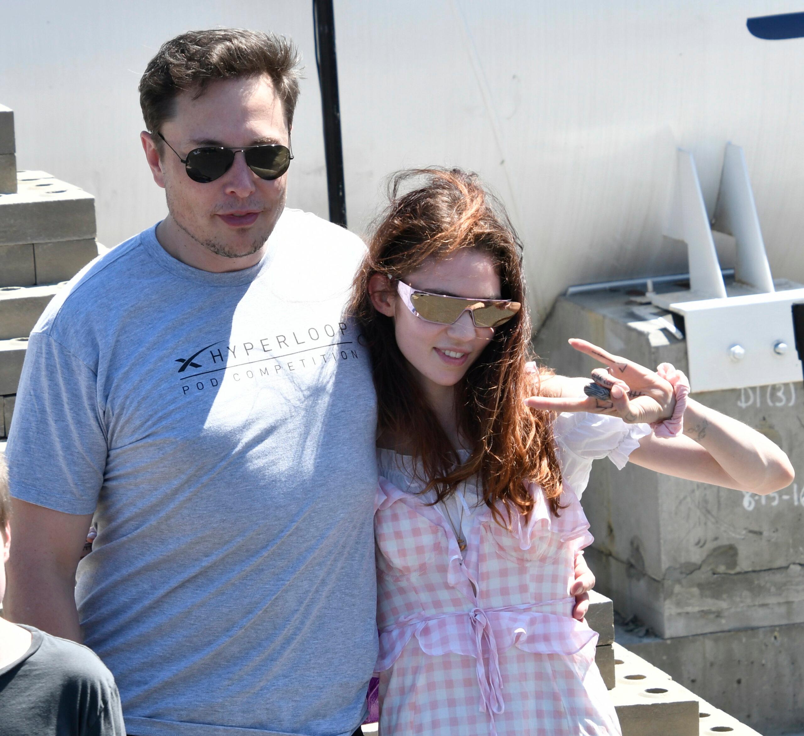 Elon Musk and Grimes at SpaceX apos s third Hyperloop Pod Competition 2018