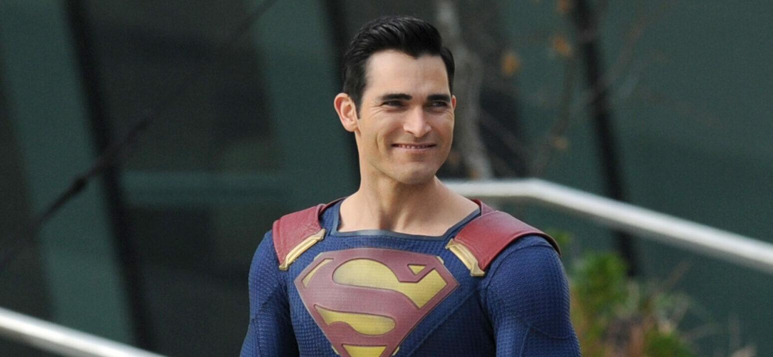 Melissa Benoist and Tyler Hoechlin take a break filming Supergirl and Superman in Vancouver
