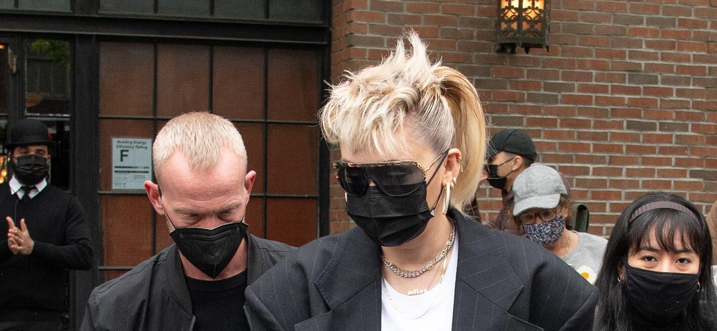Miley Cyrus Exits NYC Hotel En Route to SNL Performance