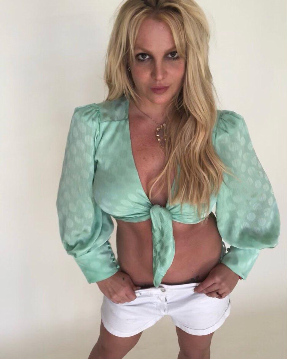 Britney Spears Shows Off ‘Freedom Glow’ In Stunning New Pictures