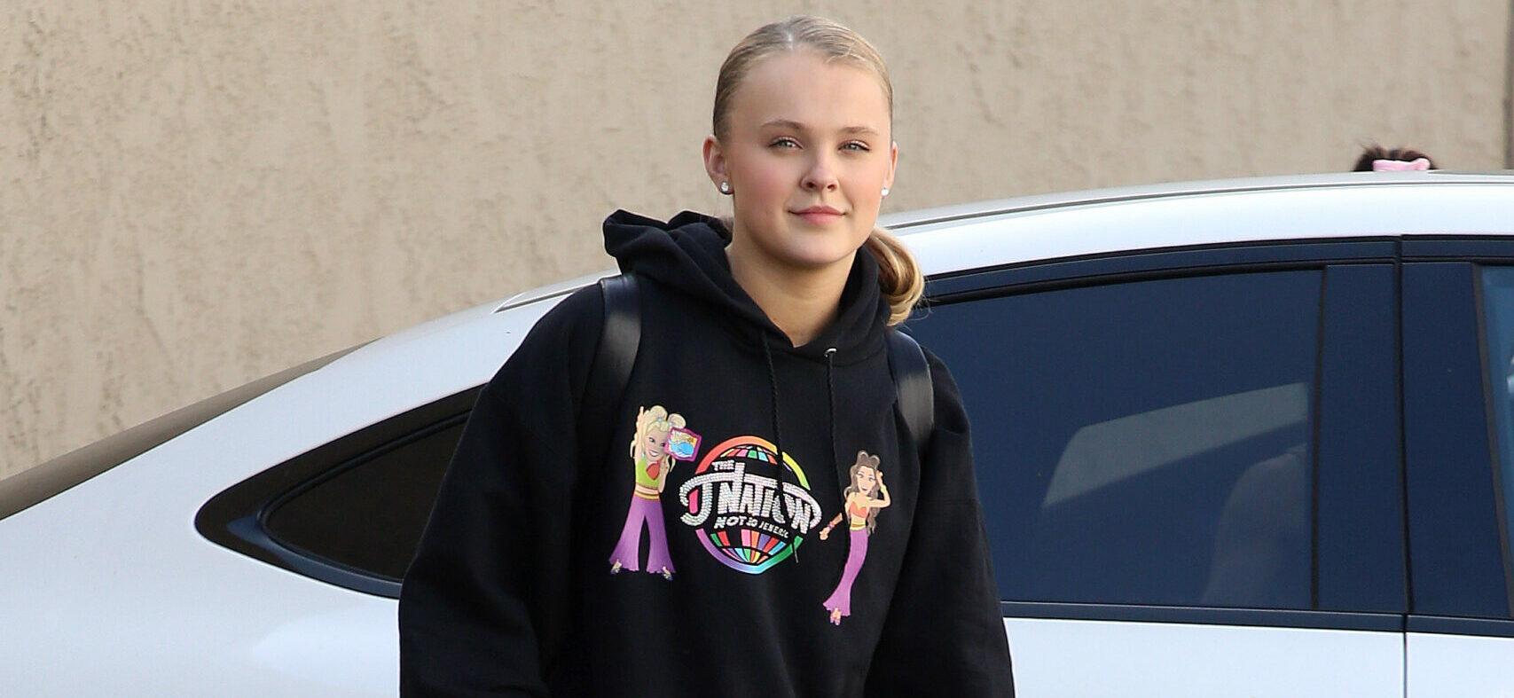 JoJo Siwa shows off her moves at the dance studio