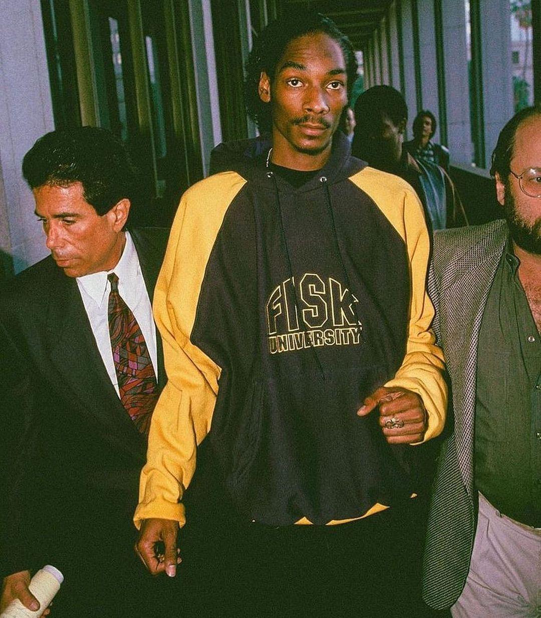 Snoop Dogg Performs At 80th Birthday Party For His Criminal Defense Attorney 