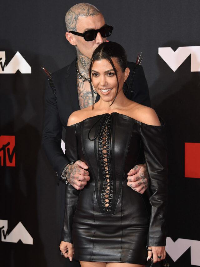 Kourtney Kardashian And Travis Barker at the 2021 MTV VMAs