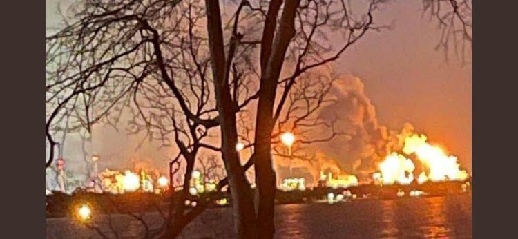 Exxon/Mobile Plant Fire in Baytown