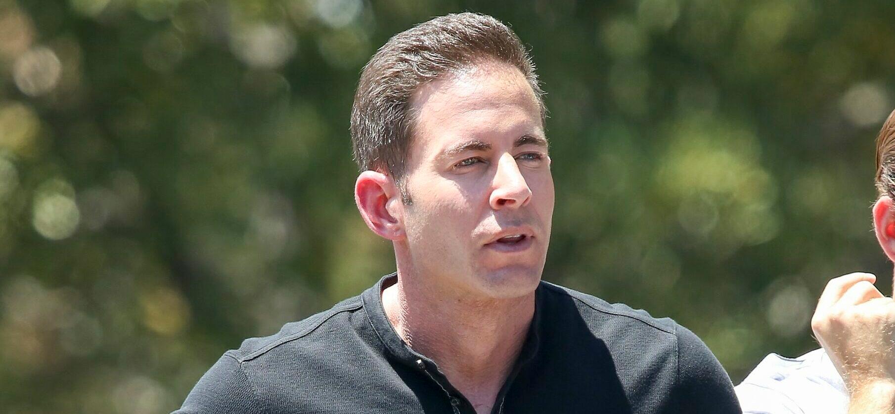 Tarek El Moussa gets some fresh air from a ventilator on 'Extra!'