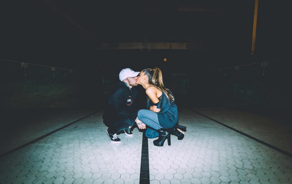 Mac Miller & Ariana Grande kissing