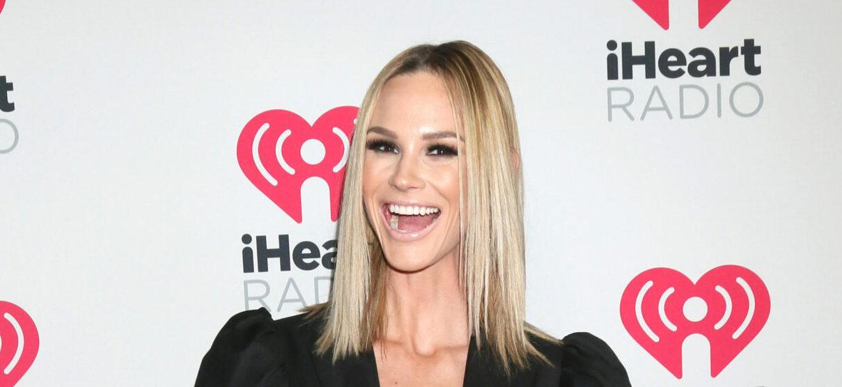 Meghan King at 2020 iHeartRadio Podcast Awards