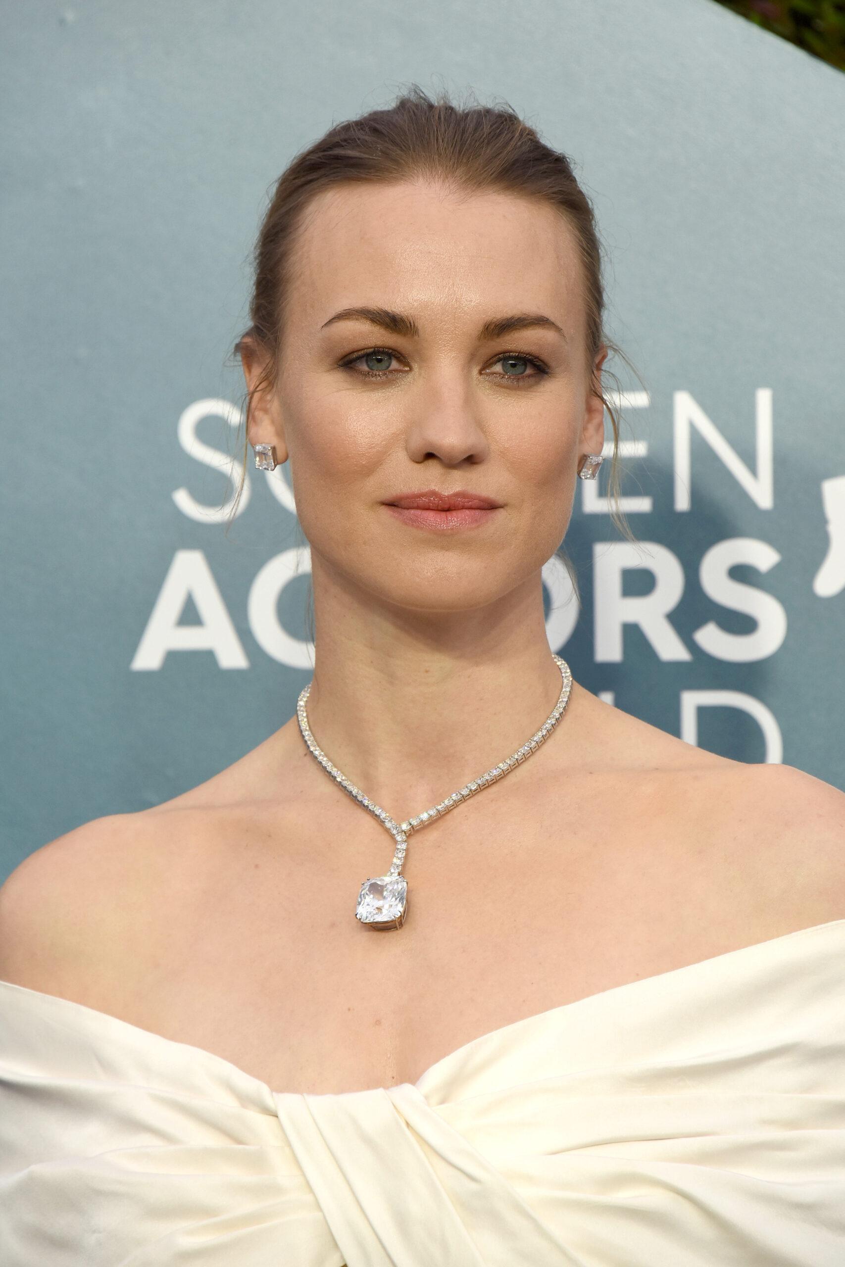Yvonne Strahovski at the 26th Screen Actors Guild Awards - Los Angeles