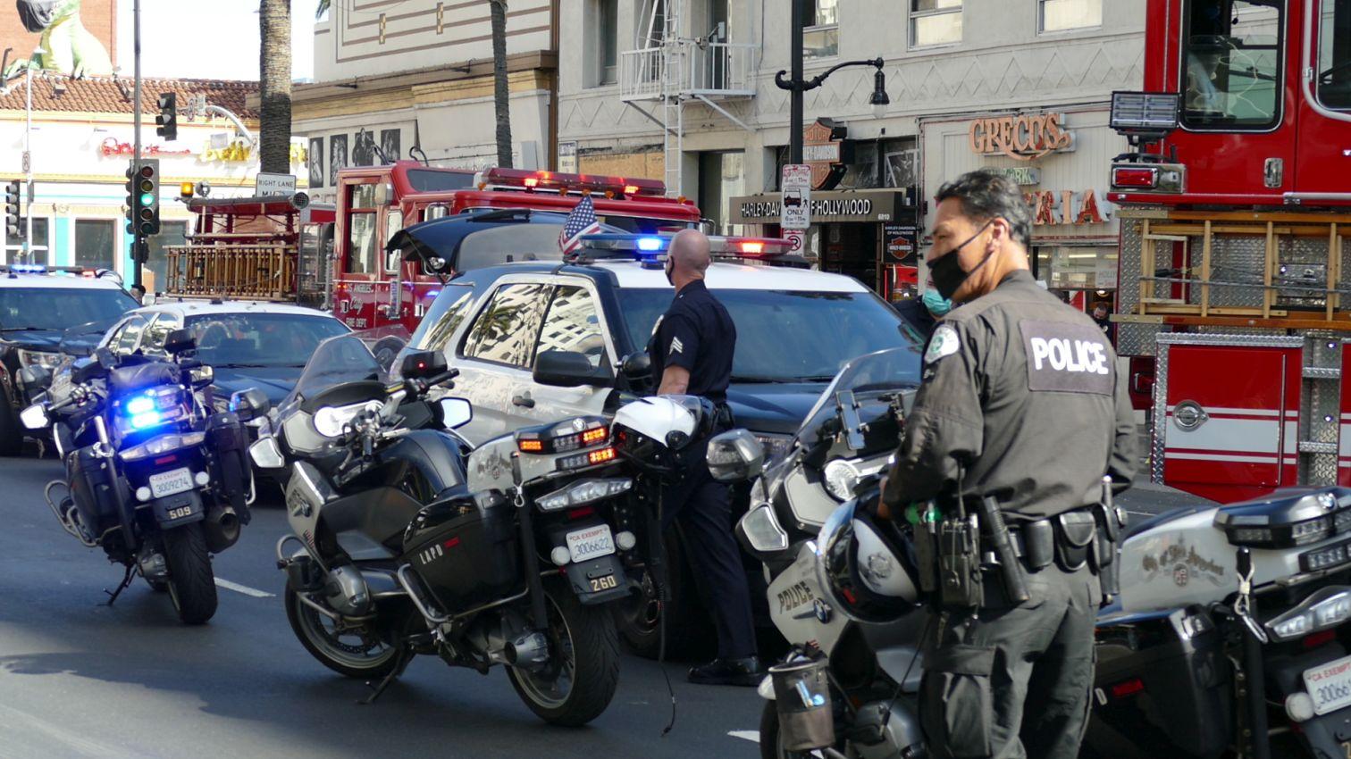 DWI Suspect apos s Vehicle Crashes Through Hollywood Blvd During Spring Break