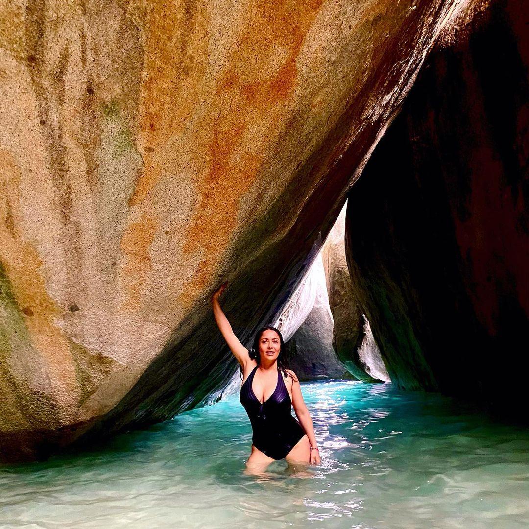 Salma Hayek stuns in a swimsuit pose on Instagram