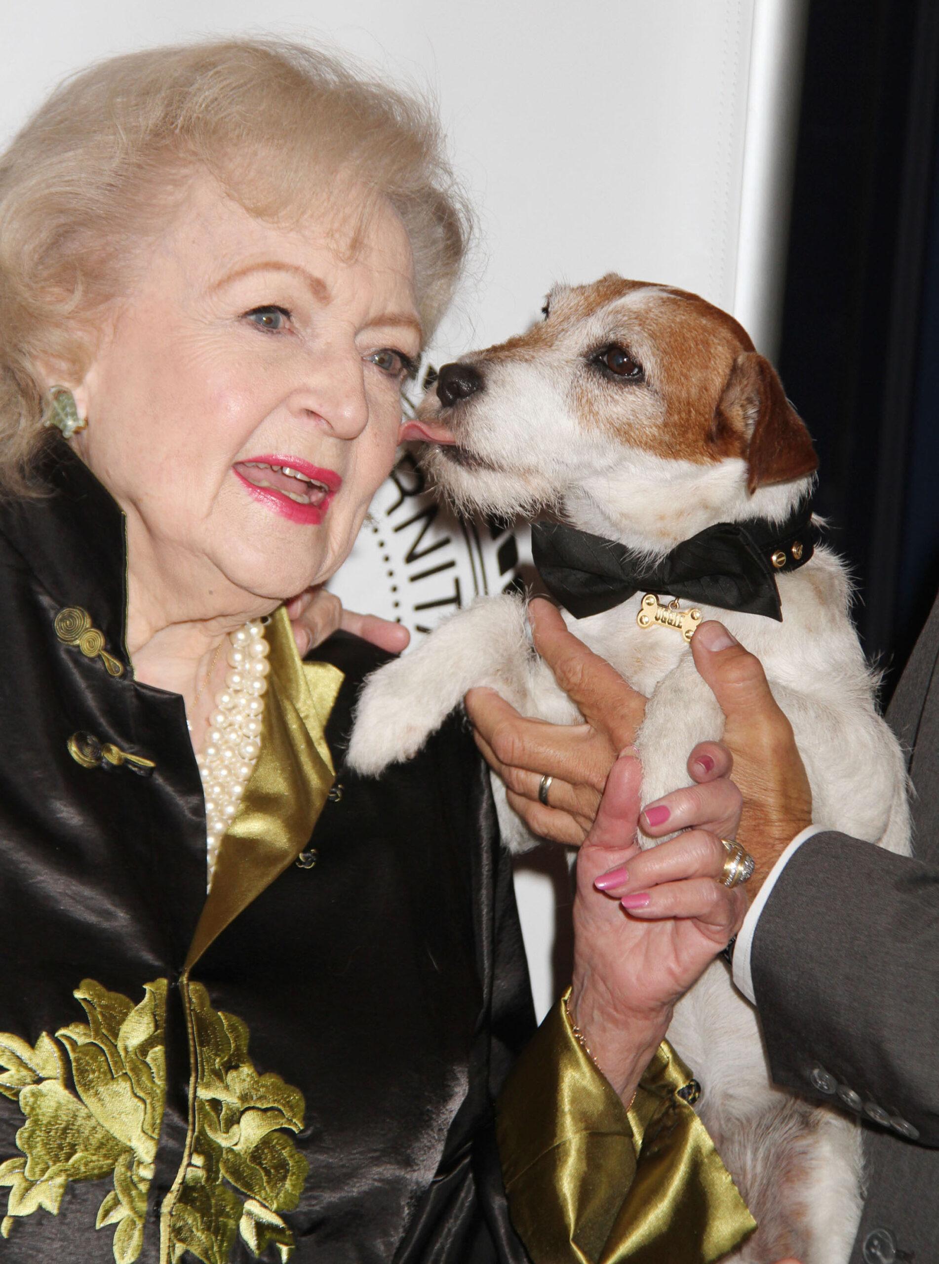Betty White's Cause Of Death Revealed: Suffered Stroke 6 Days Before Death