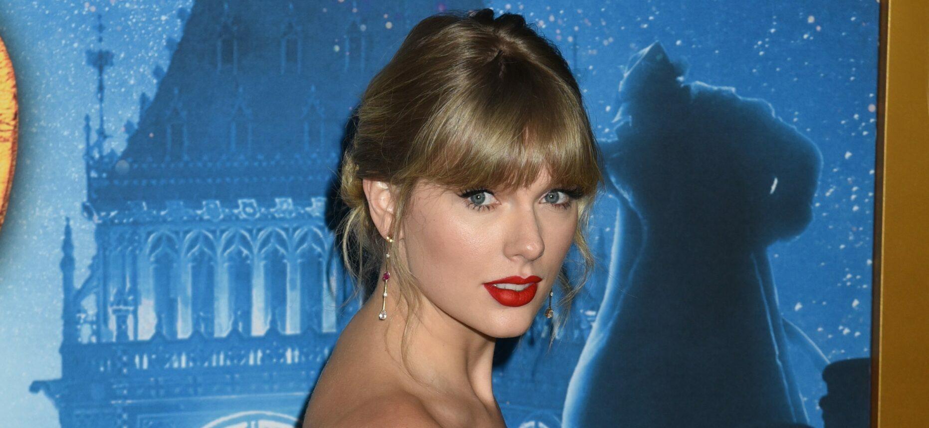 World Premiere of "CATS" at Alice Tully Hall in Lincoln Center, New York, New York, USA, on 16 December 2019. 16 Dec 2019 Pictured: Taylor Swift.