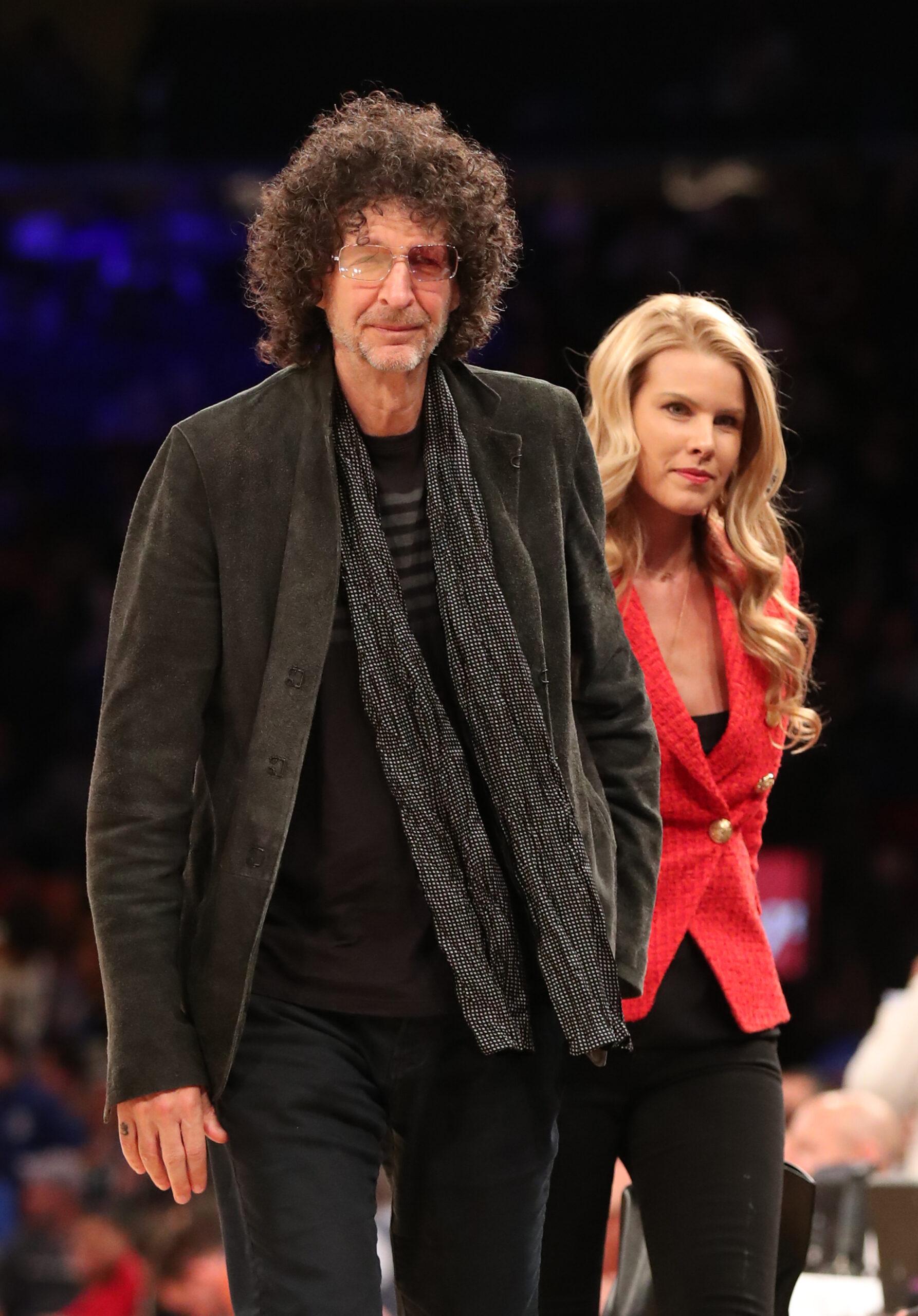 Celebrities Attending a New York Knicks Game
