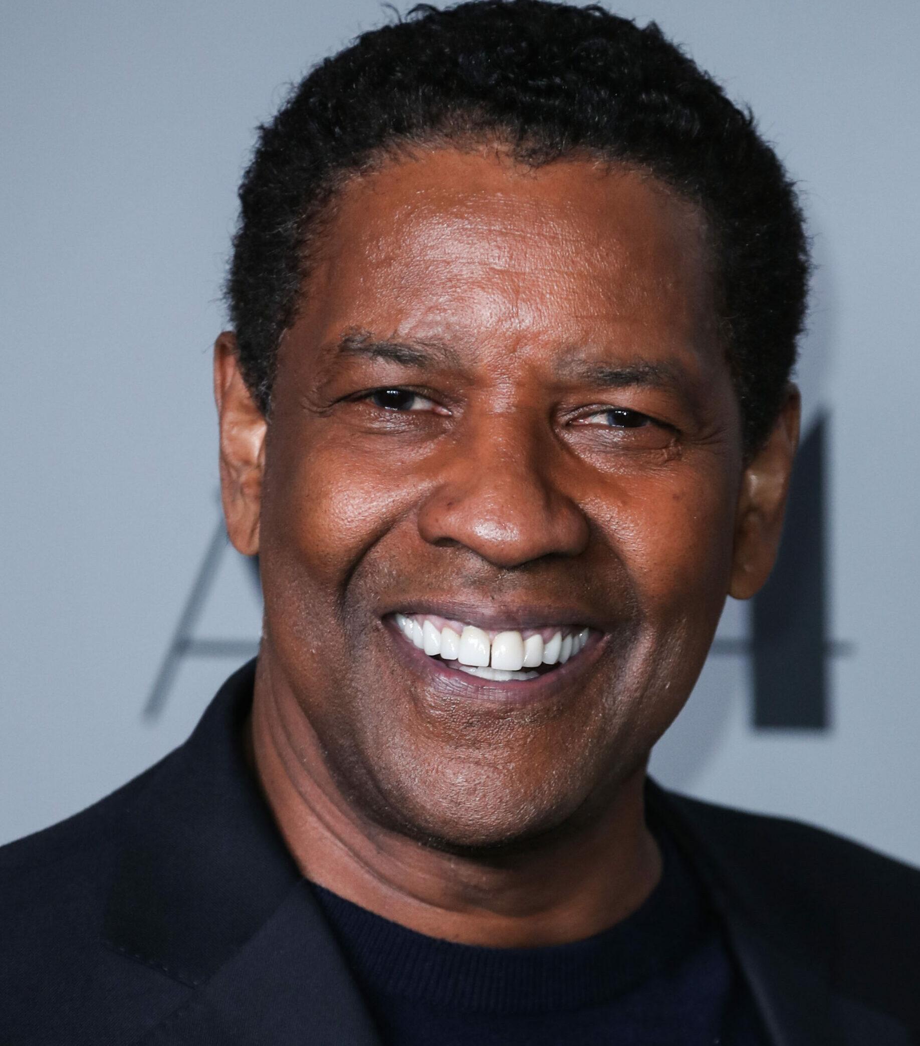 Los Angeles Premiere Of Apple Original Films' and A24's 'The Tragedy Of Macbeth' held at the Directors Guild of America Theater Complex on December 16, 2021 in Los Angeles, California, United States. 16 Dec 2021 Pictured: Denzel Washington.