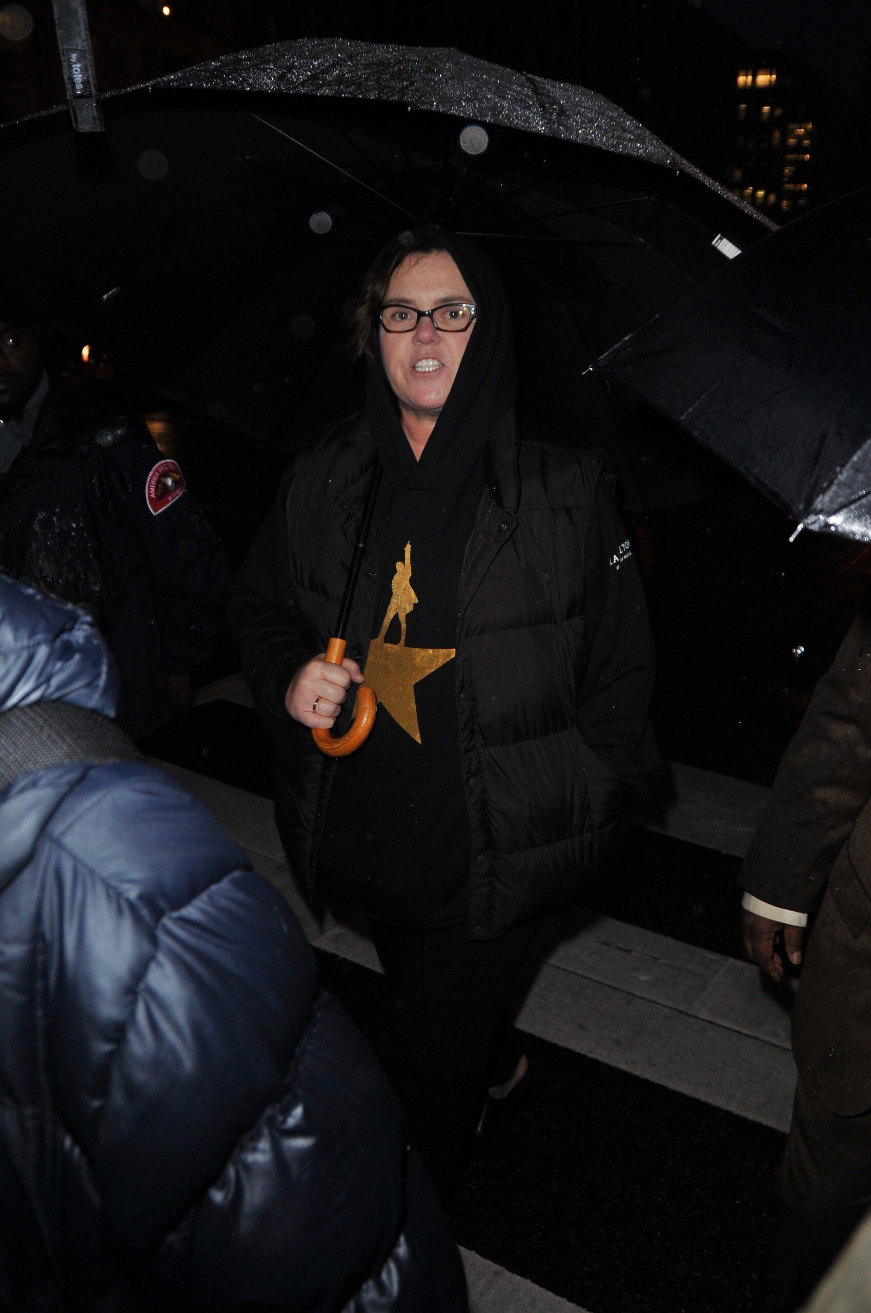 Rosie O apos Donnell heads to an anti-Trump protest outside of the White House