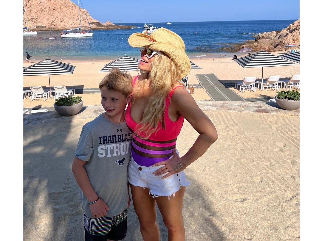 Jessica Simpson and her son posing for the camera.