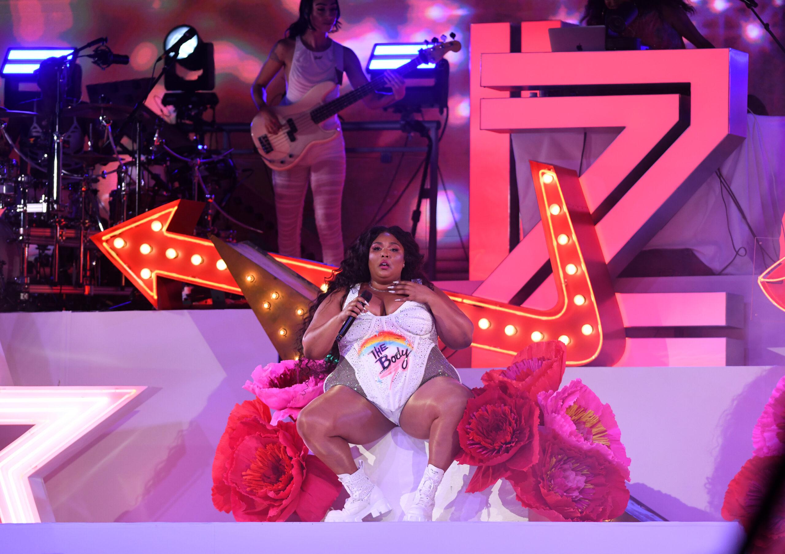 Lizzo gets cheeky with new song, SNL and Yitty