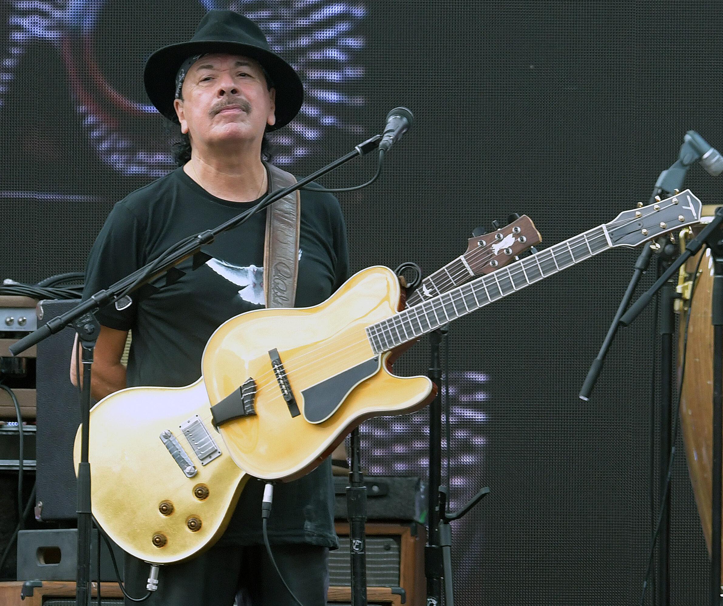 We Love NYC: The Homecoming Concert" in New York City. 21 Aug 2021 Pictured: Carlos Santana.