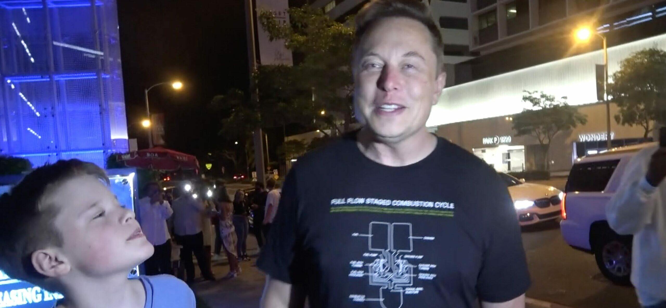 Elon Musk makes a rare appearance with his son as they both arrived to dinner