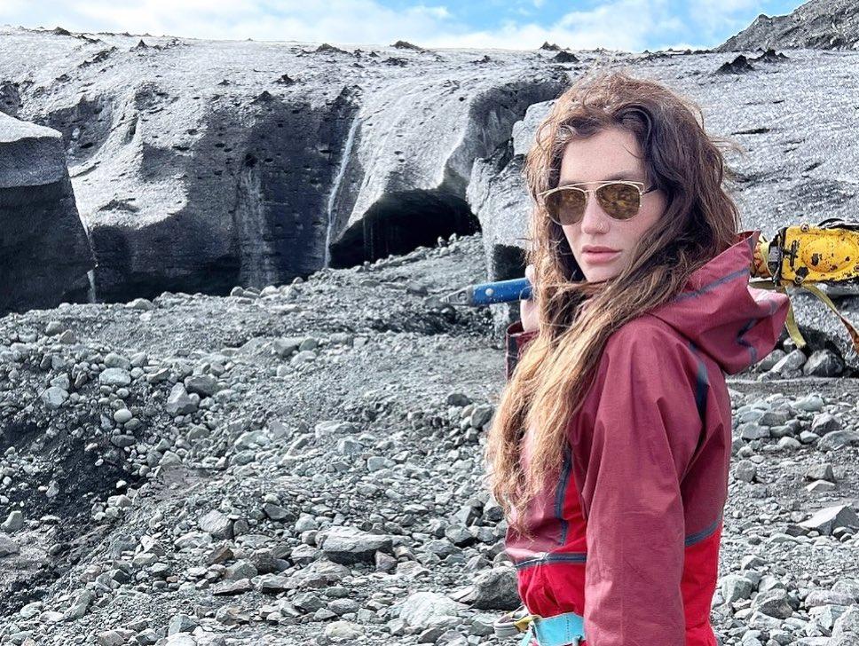 Kesha is still finding herself, in Iceland